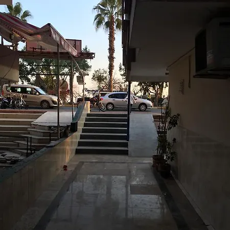 דירה Sude 2 אלאניה